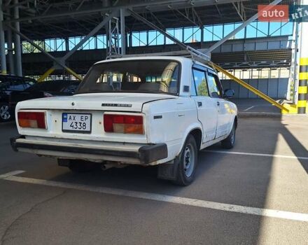 Белый ВАЗ 2105, объемом двигателя 1.2 л и пробегом 99 тыс. км за 838 $, фото 2 на Automoto.ua