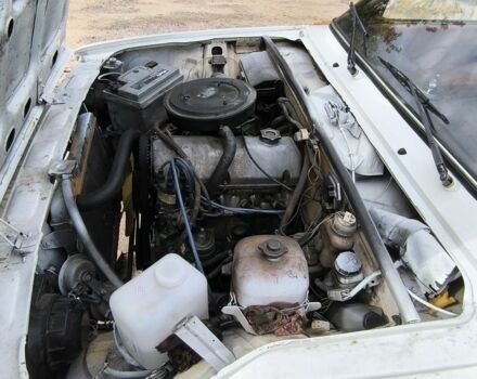 Білий ВАЗ 2105, об'ємом двигуна 1 л та пробігом 64 тис. км за 900 $, фото 5 на Automoto.ua