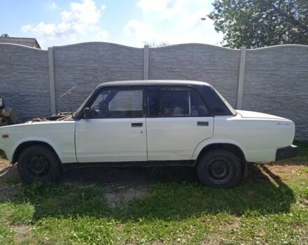 Білий ВАЗ 2105, об'ємом двигуна 0 л та пробігом 466 тис. км за 300 $, фото 1 на Automoto.ua