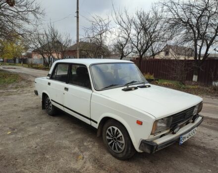 Белый ВАЗ 2105, объемом двигателя 1.3 л и пробегом 100 тыс. км за 700 $, фото 4 на Automoto.ua