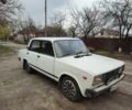 Белый ВАЗ 2105, объемом двигателя 1.3 л и пробегом 100 тыс. км за 700 $, фото 4 на Automoto.ua