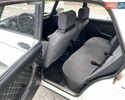 Білий ВАЗ 2105, об'ємом двигуна 1.3 л та пробігом 160 тис. км за 1350 $, фото 13 на Automoto.ua