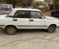Белый ВАЗ 2105, объемом двигателя 1.2 л и пробегом 250 тыс. км за 497 $, фото 4 на Automoto.ua