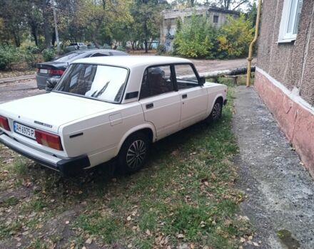Белый ВАЗ 2105, объемом двигателя 1.5 л и пробегом 245 тыс. км за 1100 $, фото 3 на Automoto.ua