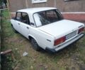 Белый ВАЗ 2105, объемом двигателя 1.5 л и пробегом 245 тыс. км за 1100 $, фото 2 на Automoto.ua