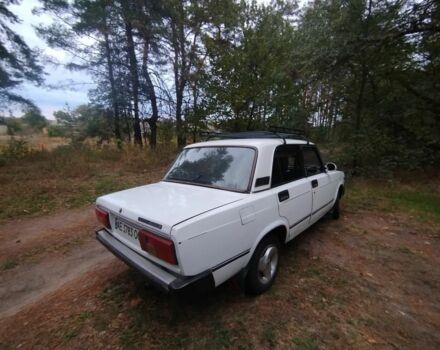 Белый ВАЗ 2105, объемом двигателя 1.2 л и пробегом 32 тыс. км за 1250 $, фото 5 на Automoto.ua