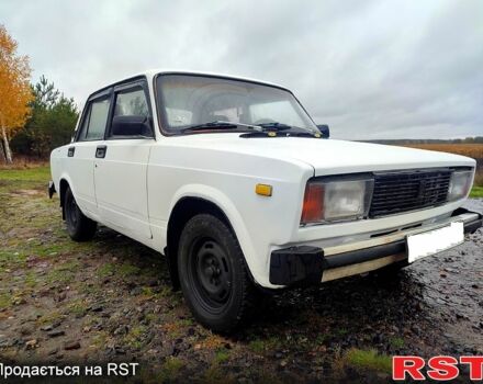 ВАЗ 2105 1984 у Полтаві на Automoto.ua Білий ВАЗ 2105, об'ємом двигуна 1.2 л та пробігом 0 тис. км за 850 $, фото 7 на Automoto.ua