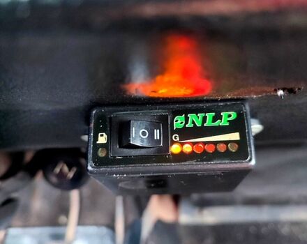 Белый ВАЗ 2105, объемом двигателя 1.2 л и пробегом 200 тыс. км за 750 $, фото 13 на Automoto.ua