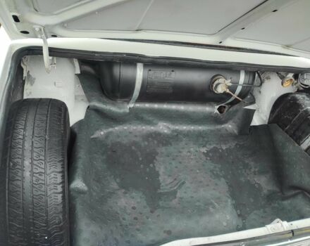 Белый ВАЗ 2105, объемом двигателя 0 л и пробегом 300 тыс. км за 750 $, фото 13 на Automoto.ua