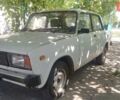 Белый ВАЗ 2105, объемом двигателя 1.2 л и пробегом 400 тыс. км за 750 $, фото 1 на Automoto.ua