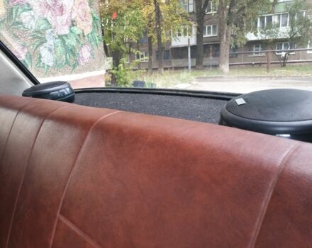 Белый ВАЗ 2105, объемом двигателя 1.5 л и пробегом 245 тыс. км за 1100 $, фото 6 на Automoto.ua