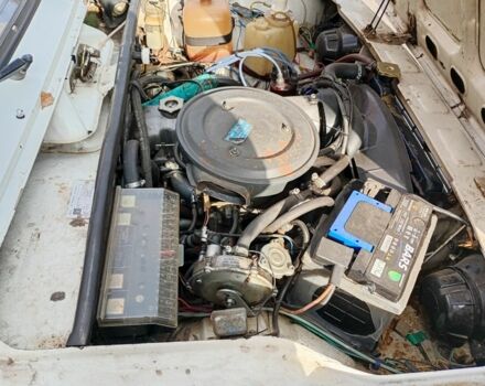 Белый ВАЗ 2105, объемом двигателя 0 л и пробегом 100 тыс. км за 650 $, фото 6 на Automoto.ua