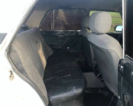 Белый ВАЗ 2105, объемом двигателя 1.3 л и пробегом 27 тыс. км за 550 $, фото 6 на Automoto.ua