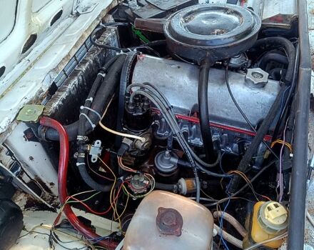 Белый ВАЗ 2105, объемом двигателя 1.3 л и пробегом 27 тыс. км за 550 $, фото 7 на Automoto.ua