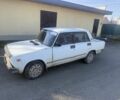Белый ВАЗ 2105, объемом двигателя 1.2 л и пробегом 175 тыс. км за 350 $, фото 2 на Automoto.ua