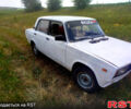 Белый ВАЗ 2105, объемом двигателя 1.5 л и пробегом 60 тыс. км за 370 $, фото 2 на Automoto.ua