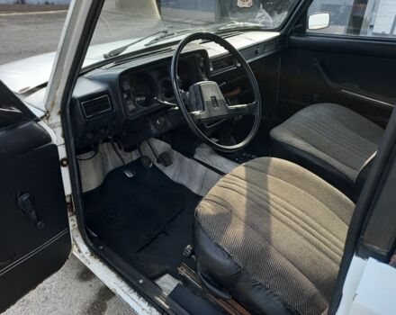 Белый ВАЗ 2105, объемом двигателя 0 л и пробегом 140 тыс. км за 596 $, фото 7 на Automoto.ua