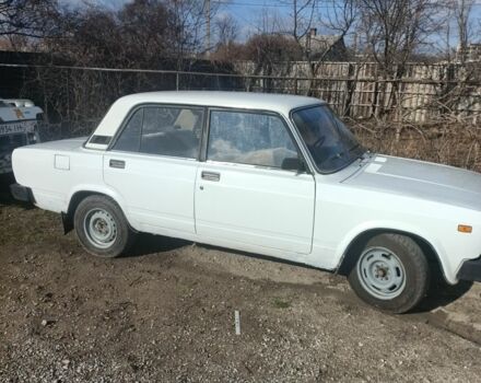 Білий ВАЗ 2105, об'ємом двигуна 1.2 л та пробігом 180 тис. км за 606 $, фото 2 на Automoto.ua