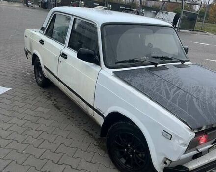 Білий ВАЗ 2105, об'ємом двигуна 1.5 л та пробігом 80 тис. км за 600 $, фото 10 на Automoto.ua