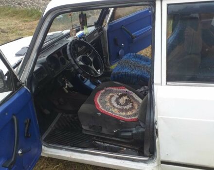 Белый ВАЗ 2105, объемом двигателя 1.5 л и пробегом 78 тыс. км за 485 $, фото 4 на Automoto.ua