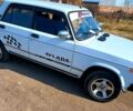 Белый ВАЗ 2105, объемом двигателя 1.2 л и пробегом 180 тыс. км за 1150 $, фото 1 на Automoto.ua