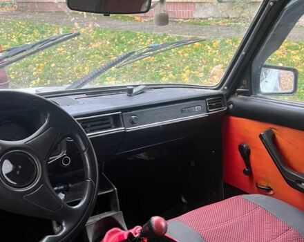 Белый ВАЗ 2105, объемом двигателя 0 л и пробегом 177 тыс. км за 227 $, фото 4 на Automoto.ua