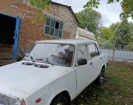 Белый ВАЗ 2105, объемом двигателя 1.6 л и пробегом 80 тыс. км за 340 $, фото 1 на Automoto.ua