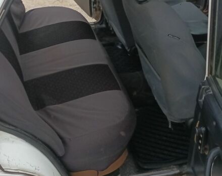 ВАЗ 2105 1986 в Чернигове на Automoto.ua Белый ВАЗ 2105, объемом двигателя 0 л и пробегом 300 тыс. км за 642 $, фото 9 на Automoto.ua