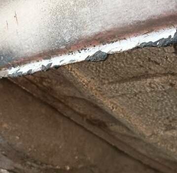 Білий ВАЗ 2105, об'ємом двигуна 1.5 л та пробігом 250 тис. км за 761 $, фото 13 на Automoto.ua