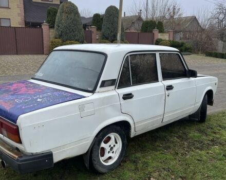 Белый ВАЗ 2105, объемом двигателя 1.5 л и пробегом 1 тыс. км за 426 $, фото 3 на Automoto.ua