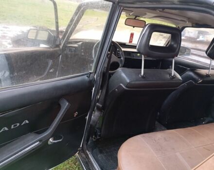 Белый ВАЗ 2105, объемом двигателя 1 л и пробегом 66 тыс. км за 200 $, фото 2 на Automoto.ua