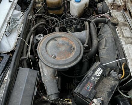 Білий ВАЗ 2105, об'ємом двигуна 1.3 л та пробігом 150 тис. км за 762 $, фото 5 на Automoto.ua