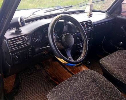 Белый ВАЗ 2105, объемом двигателя 1.5 л и пробегом 100 тыс. км за 500 $, фото 2 на Automoto.ua
