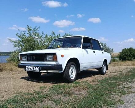Белый ВАЗ 2105, объемом двигателя 0 л и пробегом 45 тыс. км за 955 $, фото 6 на Automoto.ua