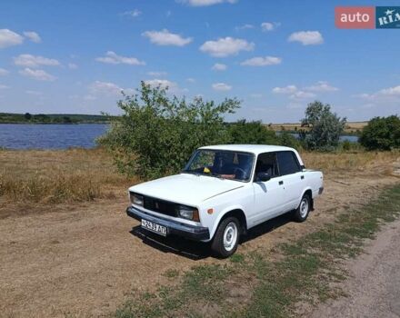 Белый ВАЗ 2105, объемом двигателя 0 л и пробегом 45 тыс. км за 955 $, фото 2 на Automoto.ua