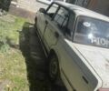 Белый ВАЗ 2105, объемом двигателя 1.2 л и пробегом 250 тыс. км за 412 $, фото 2 на Automoto.ua