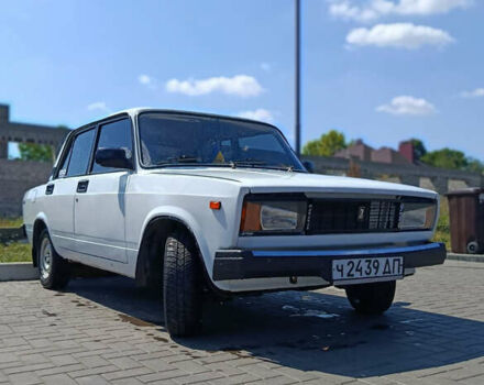 Белый ВАЗ 2105, объемом двигателя 0 л и пробегом 45 тыс. км за 955 $, фото 5 на Automoto.ua