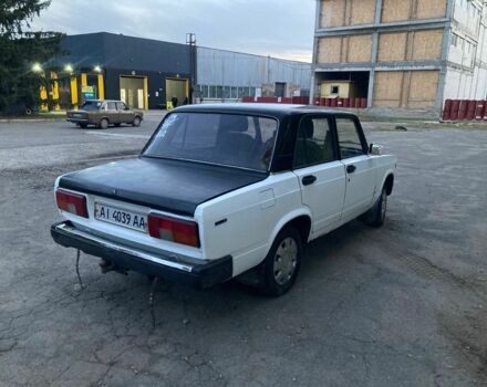 Белый ВАЗ 2105, объемом двигателя 1.5 л и пробегом 200 тыс. км за 522 $, фото 4 на Automoto.ua