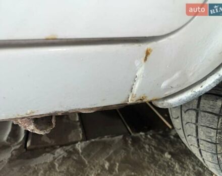 Білий ВАЗ 2105, об'ємом двигуна 1.29 л та пробігом 110 тис. км за 965 $, фото 2 на Automoto.ua