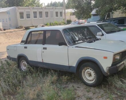 Белый ВАЗ 2105, объемом двигателя 0 л и пробегом 2 тыс. км за 287 $, фото 2 на Automoto.ua