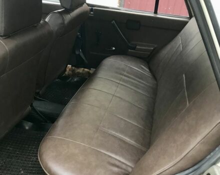 Белый ВАЗ 2105, объемом двигателя 1.2 л и пробегом 110 тыс. км за 1700 $, фото 7 на Automoto.ua