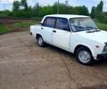Белый ВАЗ 2105, объемом двигателя 1.5 л и пробегом 100 тыс. км за 500 $, фото 1 на Automoto.ua