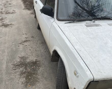 Білий ВАЗ 2105, об'ємом двигуна 0 л та пробігом 200 тис. км за 430 $, фото 1 на Automoto.ua