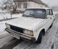 Белый ВАЗ 2105, объемом двигателя 1.3 л и пробегом 200 тыс. км за 418 $, фото 1 на Automoto.ua