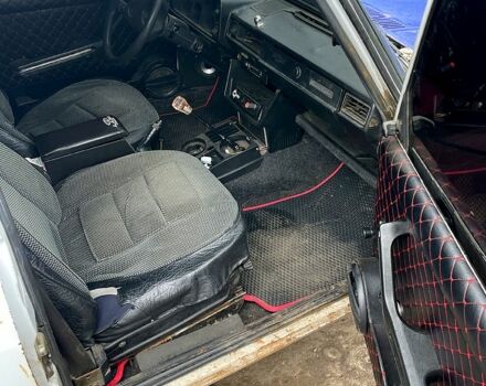 Белый ВАЗ 2105, объемом двигателя 13 л и пробегом 200 тыс. км за 420 $, фото 4 на Automoto.ua