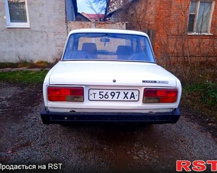 Белый ВАЗ 2105, объемом двигателя 1.5 л и пробегом 0 тыс. км за 750 $, фото 6 на Automoto.ua