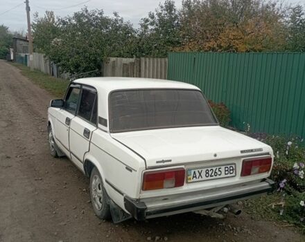 Белый ВАЗ 2105, объемом двигателя 1 л и пробегом 1 тыс. км за 721 $, фото 3 на Automoto.ua