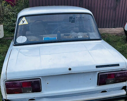 ВАЗ 2105 1988 в Каневе на Automoto.ua Белый ВАЗ 2105, объемом двигателя 1.3 л и пробегом 80 тыс. км за 477 $, фото 4 на Automoto.ua