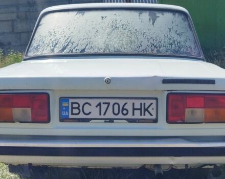 Белый ВАЗ 2105, объемом двигателя 1.3 л и пробегом 300 тыс. км за 480 $, фото 5 на Automoto.ua