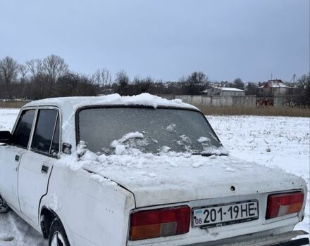 Белый ВАЗ 2105, объемом двигателя 1.7 л и пробегом 100 тыс. км за 320 $, фото 4 на Automoto.ua